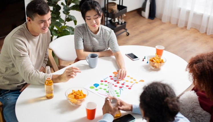 How An Extendable Dining Room Table Can Help Transform Your Social Life